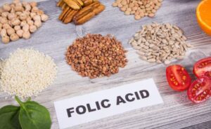 Read more about the article Folate(엽산) 검사 정상 범위, 결핍 시 증상 및 혈액학적 의의